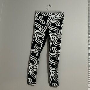 Victoria’s Secret VS Sport Logo Print Leggings Black White High Rise